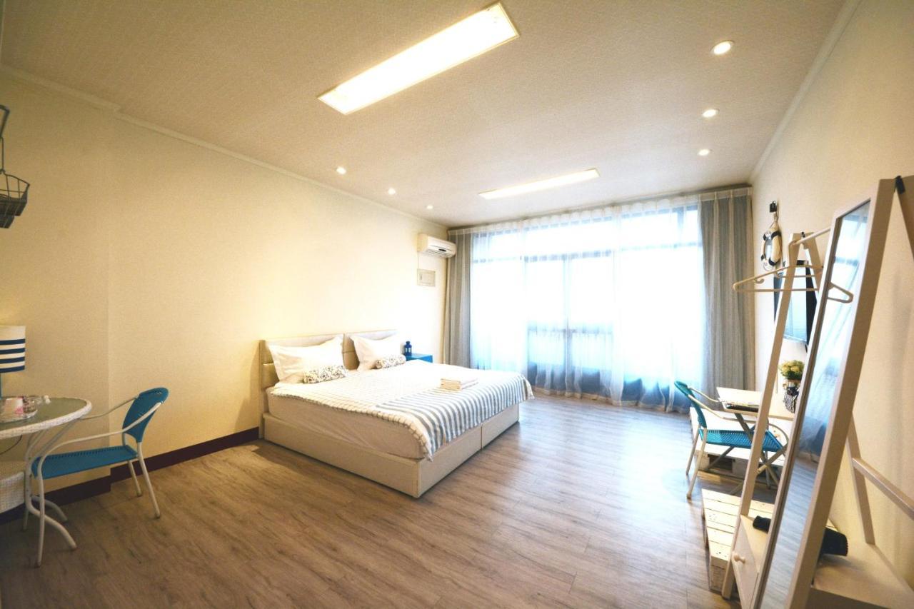 Apartamento Ariyoshi Ya Tainan Exterior foto