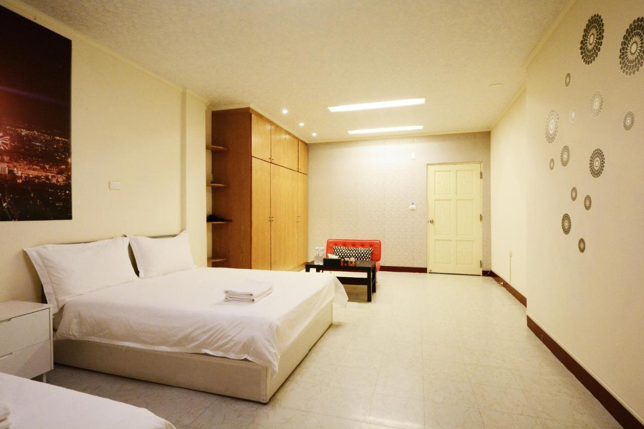 Apartamento Ariyoshi Ya Tainan Exterior foto