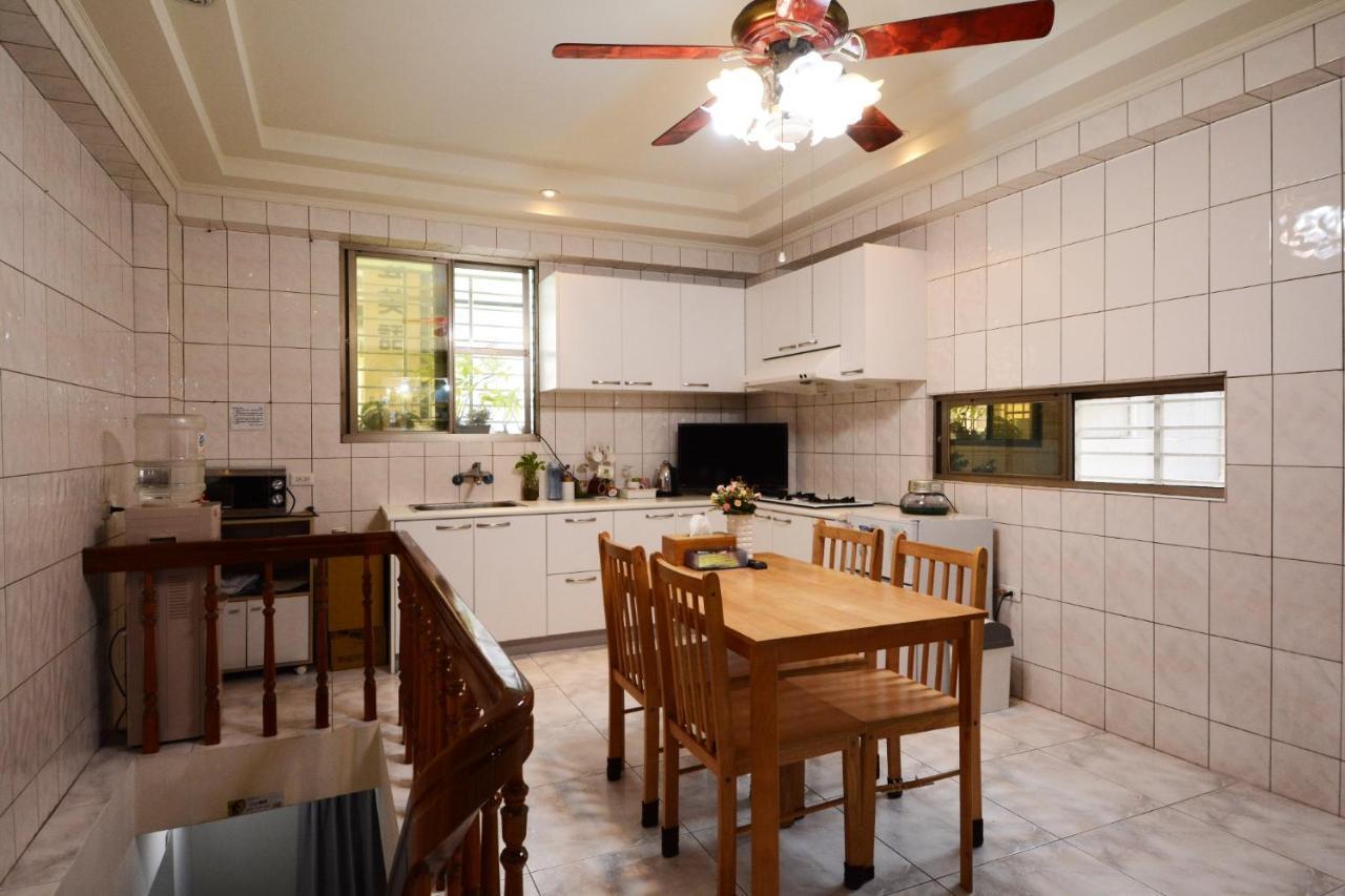 Apartamento Ariyoshi Ya Tainan Exterior foto
