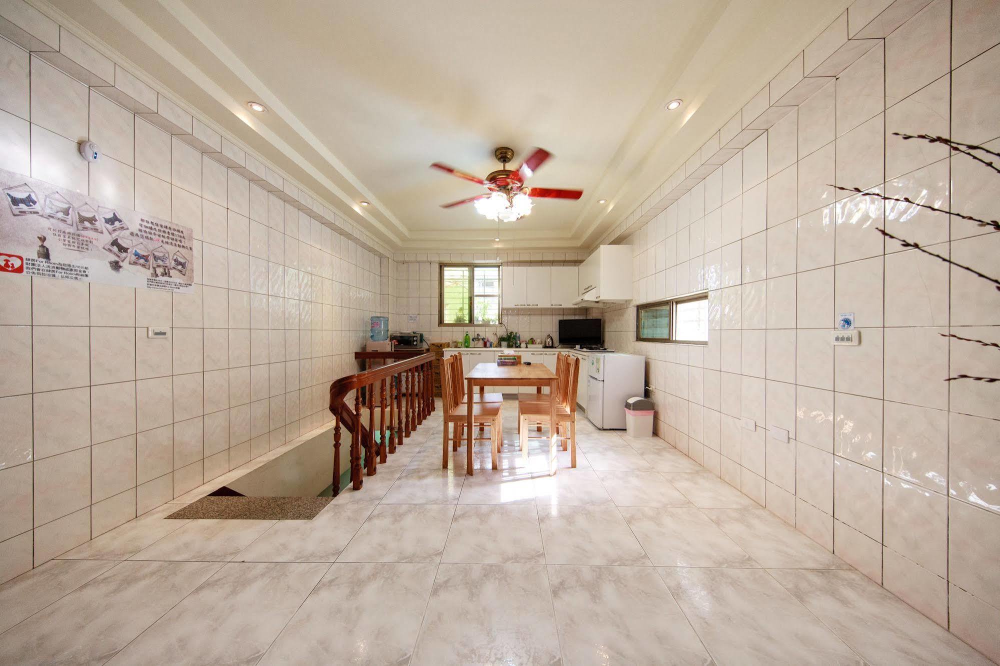 Apartamento Ariyoshi Ya Tainan Exterior foto