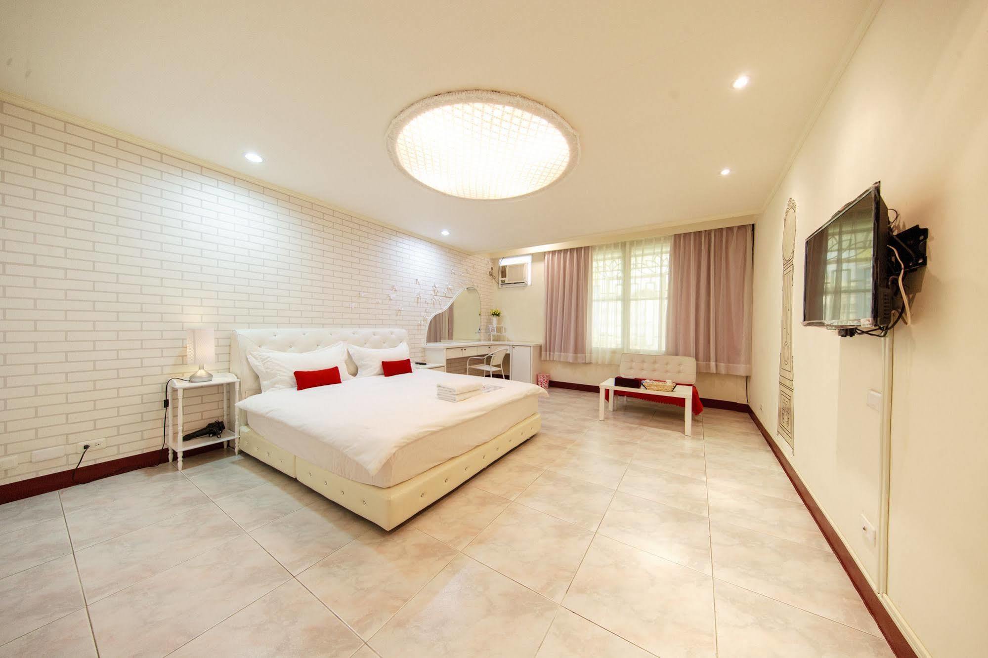 Apartamento Ariyoshi Ya Tainan Exterior foto