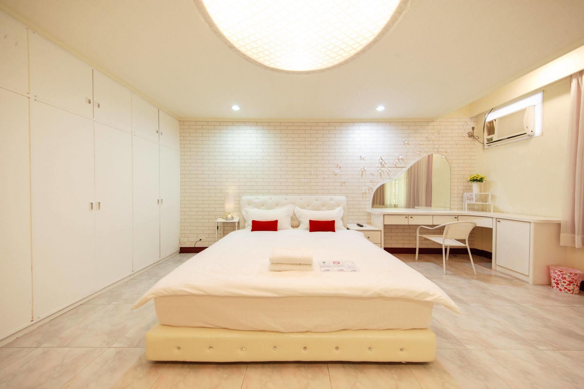 Apartamento Ariyoshi Ya Tainan Exterior foto